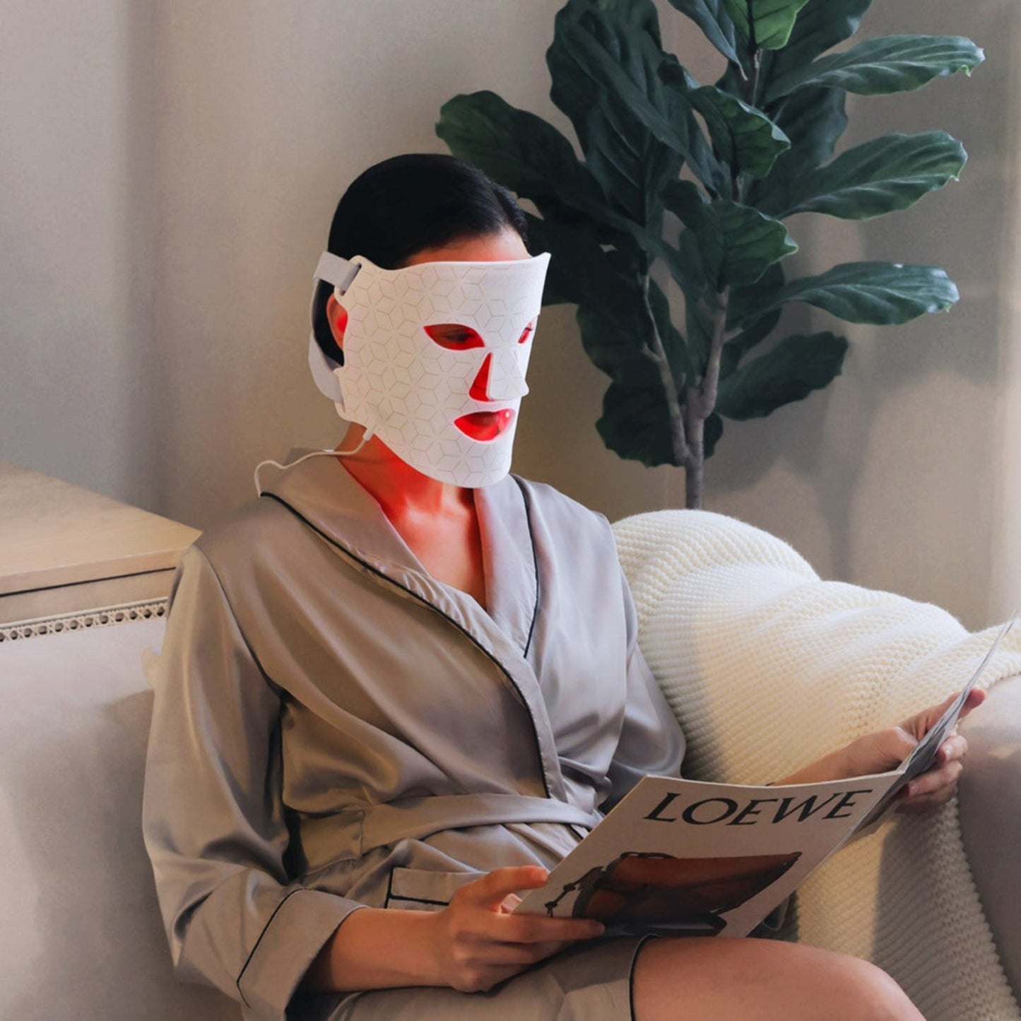 Avonzy™ - LED Face Mask